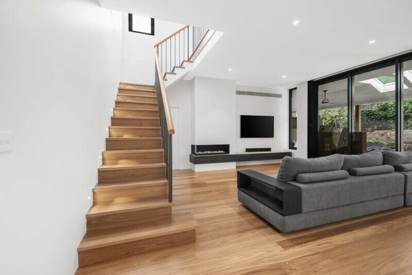 Modern Timber Stair with Slimline Black Steel Balusters