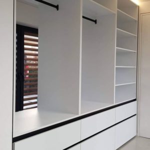 Arrange-a-Space Prime Reach-in Closet